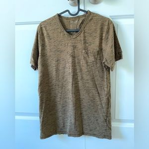 Projek men’s green tee